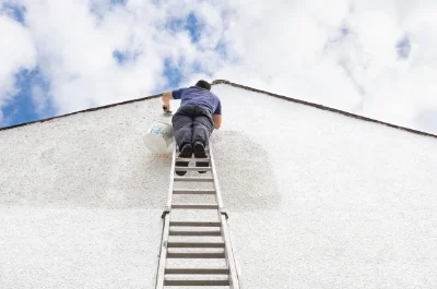Peinture extérieure à la Neuville-aux-Larris — façades et ravalement
